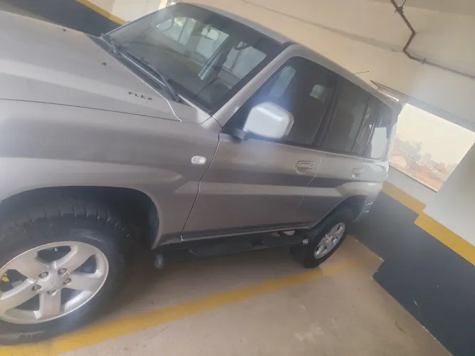 Mitsubishi Pajero TR4 2.0/ 2.0 Flex 16V 4X4 Aut. 2008