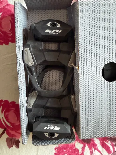 Pedal shimano 105 carbono speed pouco uso com taco 