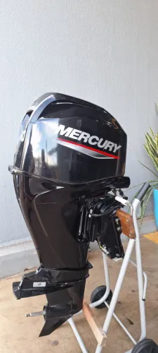 Motor de popa Mercury Novo 60 HP ELPT EFI 4T Partida Elétrica