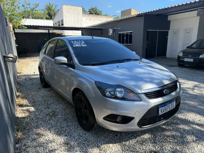 Ford Focus 1.6 S/se/se Plus Flex 8v/16v 5P 2013