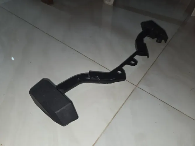 Suporte Farol auxiliar Tiger 900
