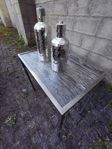 Mesa Space age - Estilo Kartell - anos 70 - Design Modernista 