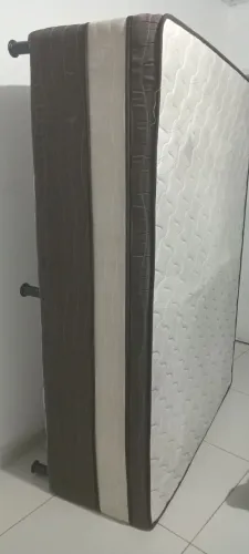 Cama box 