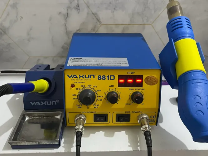 Equipamentos para manutenção de celulares 
