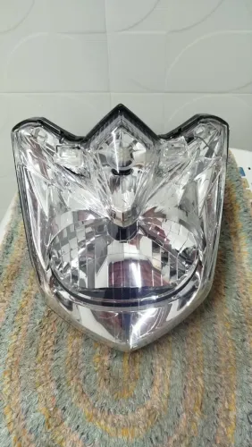 Farol Yamaha Xj6 2012 - Original (danificado) (Usado)