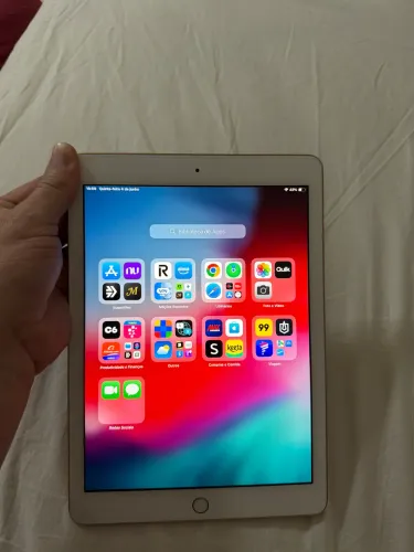 IPad - Rose - A1893 - 6ªgeração - 128gb