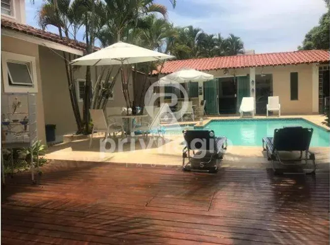 Casa à venda, 4 quartos, 1 suíte, 5 vagas, BARRA DA TIJUCA - RIO DE JANEIRO/RJ