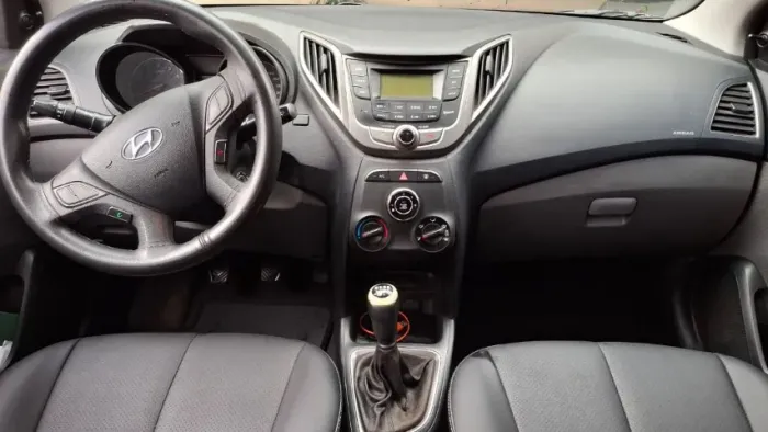 Hyundai HB20S C.plus/c.style 1.6 Flex 16V Mec.4p 2015