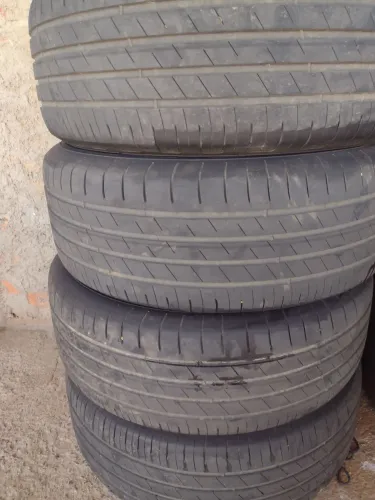 Pneus 265 60 R18