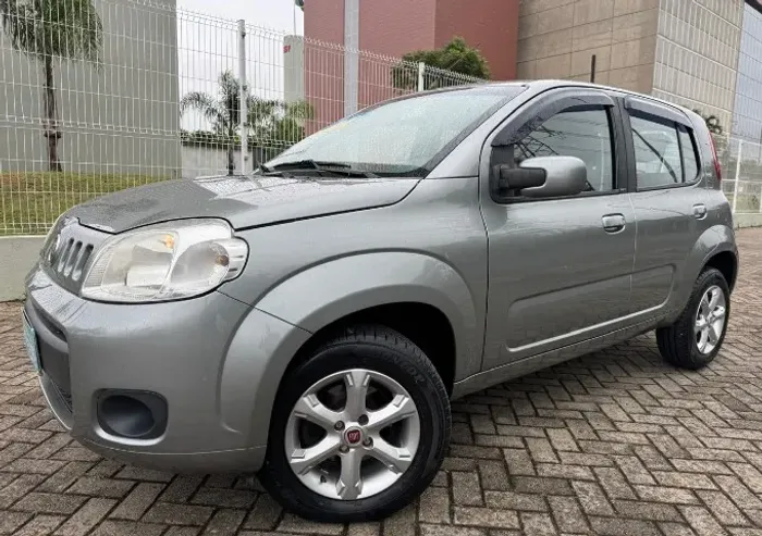 Fiat Uno Vivace Celeb. 1.0 EVO F.flex 8V 5P 2015