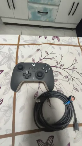 Controle Xbox 8bitdo novinho