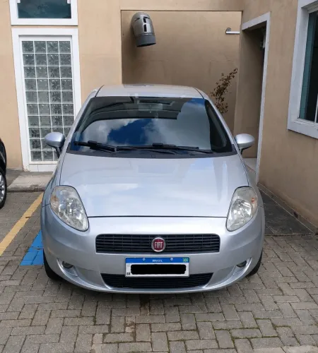 Fiat Punto 1.4 Fire Flex 8V 5P 2010
