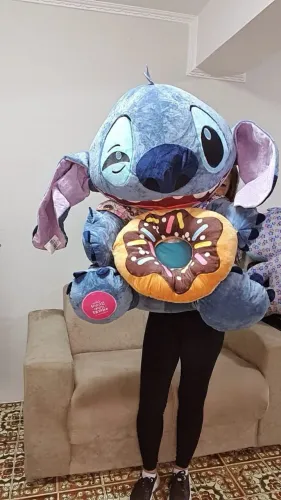 PELÚCIA GIGANTE STITCH 80CM - SEGUIDORES DO CANAL TEM R$ 50,00 OFF