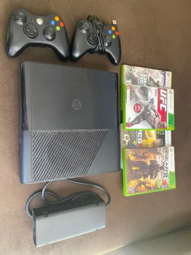 Xbox 360 COMPLETO + Jogos | Bloqueado