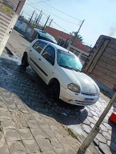 Renault Clio RT 1.6 5P 2001