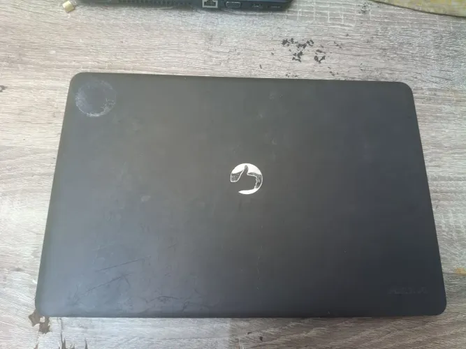 Notebook Positivo Motion,não testei,sem a fonte