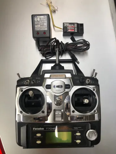 Radio futaba 7ch aeromodelismo