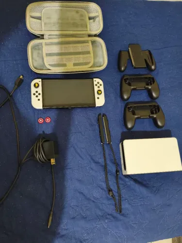 NINTENDO SWITCH OLED DESBLOQUEADO 250GB