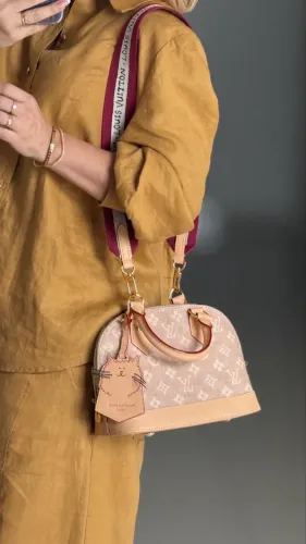 Bolsa Louis Vuitton alma bb edição limitada