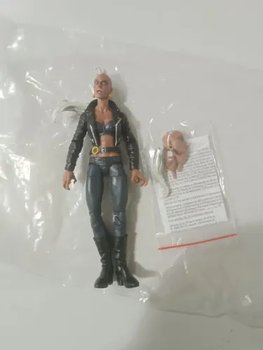 Marvel Legends - Storm Blood