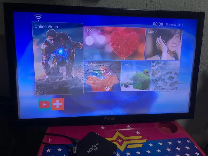 Tv funcionando perfeitamente porém está com essa mancha