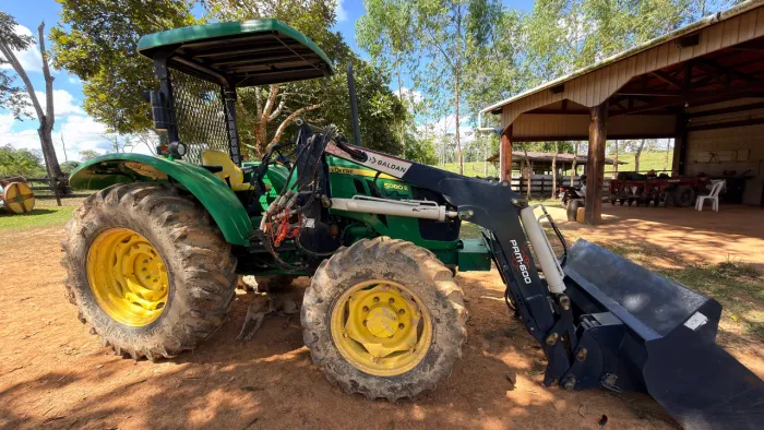 VENDO TRATOR JOHN DEERE 5080E