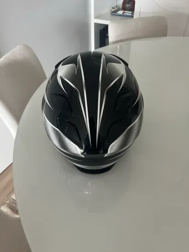 Capacete shoei importado 