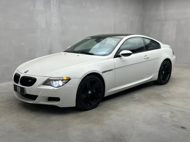 BMW M6 5.0 V10 40V 507cv 2009