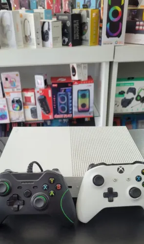 One s com 2 controles