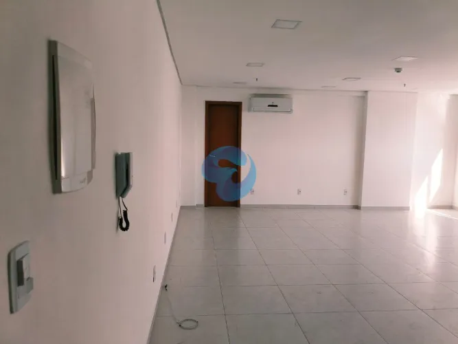 Sala Comercial para Locação e Venda no Dubaí Business Center