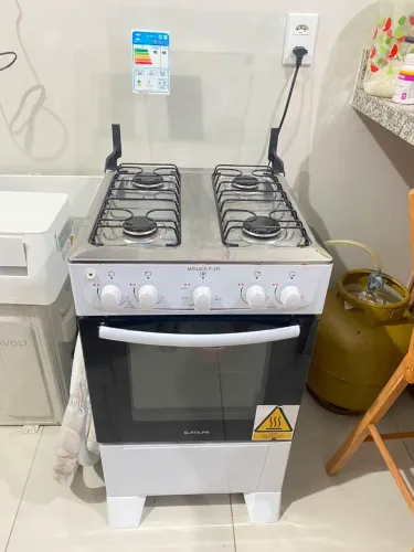 Fogão a gás 4 bocas