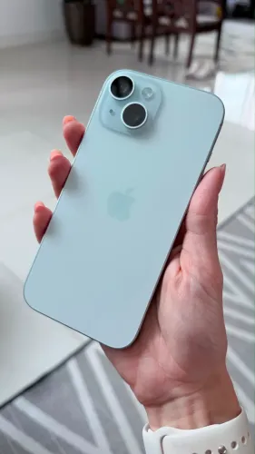 iPhone 15 256gb