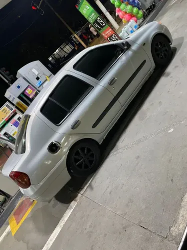 Renault Clio RT/ Privil. 1.0/1.0 Hi-power 16V 5P 2003