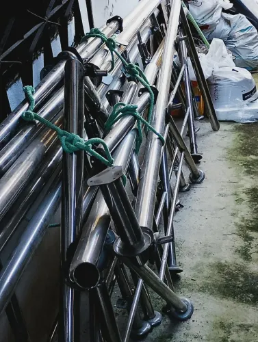 Vendo varanda de vidro temperado tudo inox com vidro de 10mm 