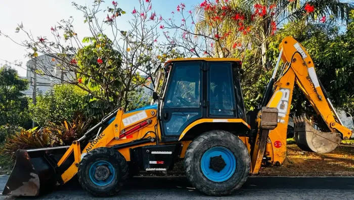 Retroescavadeira JCB 3CX 4x4