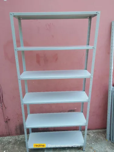 Estante em aço med. 1,98x0,92x0,30