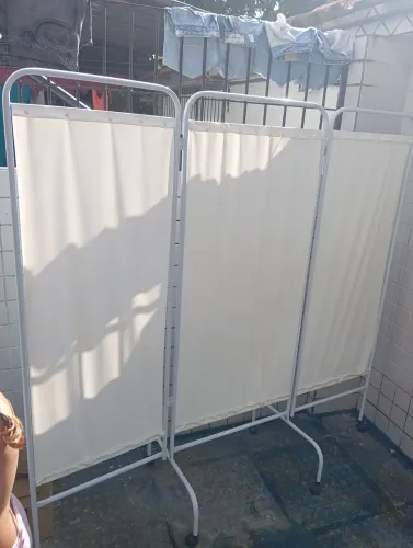 Biombo hospitalar