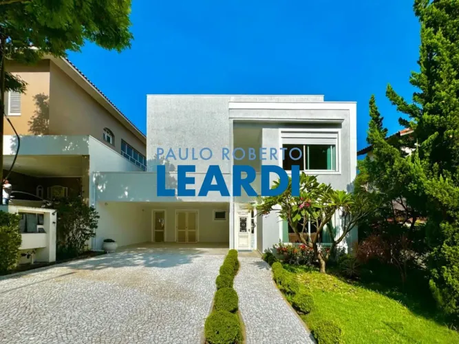 CASA EM CONDOMÍNIO - ALPHAVILLE - SP