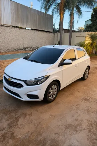 Chevrolet Onix Hatch LT 1.0 8V Flex Mec. 4P 2019