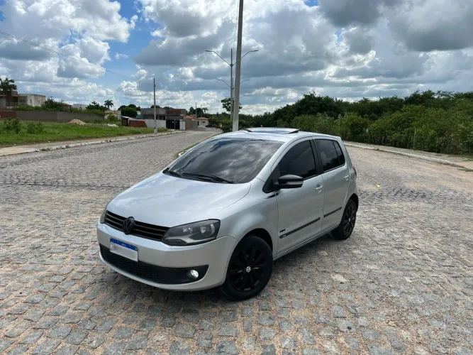 Volkswagen Fox Prime/higli. 1.6 Total Flex 8V 5P 2011