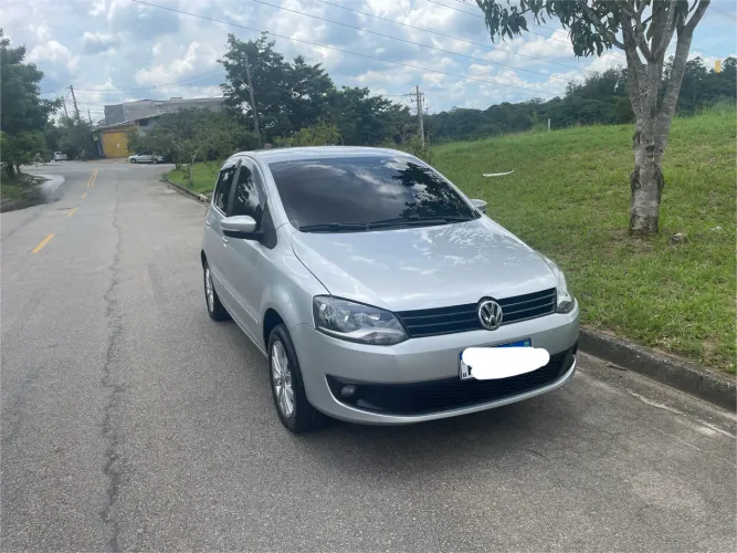 Volkswagen Fox 1.6 MI Total Flex 8V 5P 2014