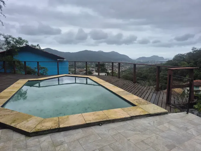 Oportunidade Única: Sua Casa dos Sonhos no Condomínio Ubá com 4 quartos 1 suite por R$1.50