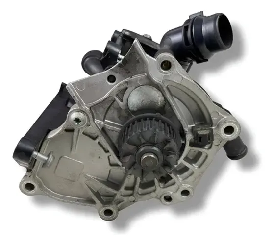 Bomba De Água Audi A3 A4 Vw Golf Gti 2015 F56777611