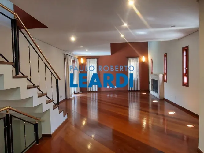 CASA EM CONDOMÍNIO - SÃO PAULO II - SP