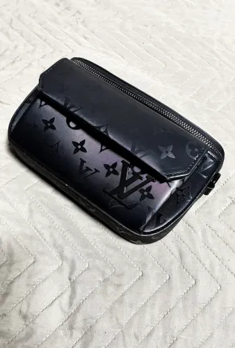 Louis Vuitton linha premium com QR Code