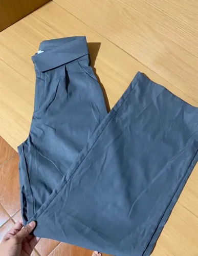 Calça social