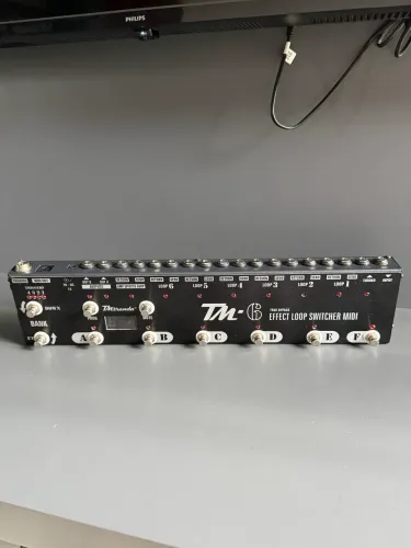 Loop Switch TMiranda TM-6 midi