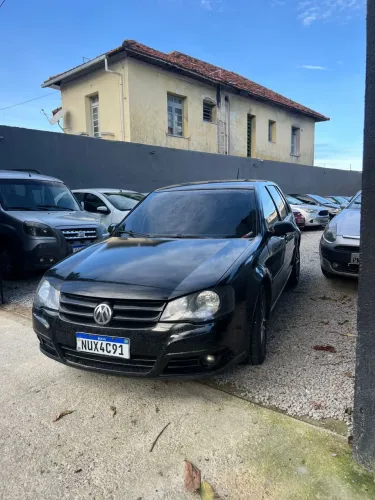 Volkswagen Golf 2.0/2.0 T. Flex Mec.(black & Silv) 2010