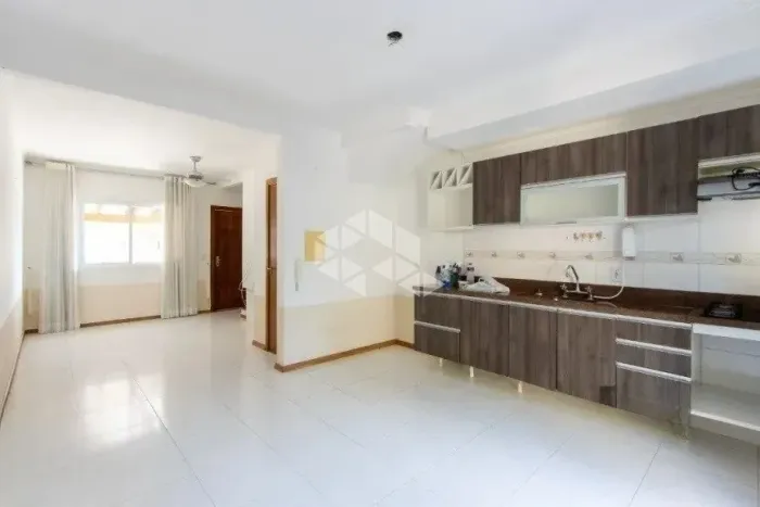 Casas de Condomínio para venda com Garagem e 2 quartos, 97 m² no bairro Hipica