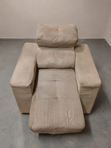 Poltrona reclinável 